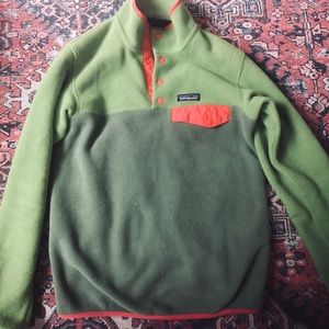 Patagonia fleece pullover